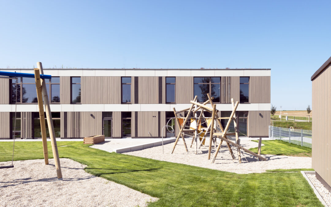KINDERHAUS LÖWENZAHN OBERSCHNEIDING